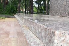 Памятник Новокшенову В.Ф., г. Ангарск,  парк ДК “Современник”