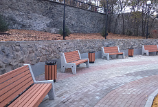 Сквер у памятника Челнокову