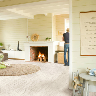 Ламинат Quick-Step ELIGNA U1235 Сосна Белая Затертая 32 кл 1380х156х8 мм 										