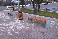 Сквер у памятника Челнокову