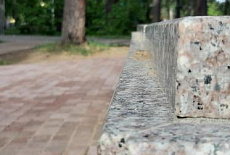 Памятник Новокшенову В.Ф., г. Ангарск,  парк ДК “Современник”