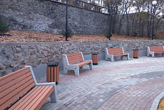 Сквер у памятника Челнокову